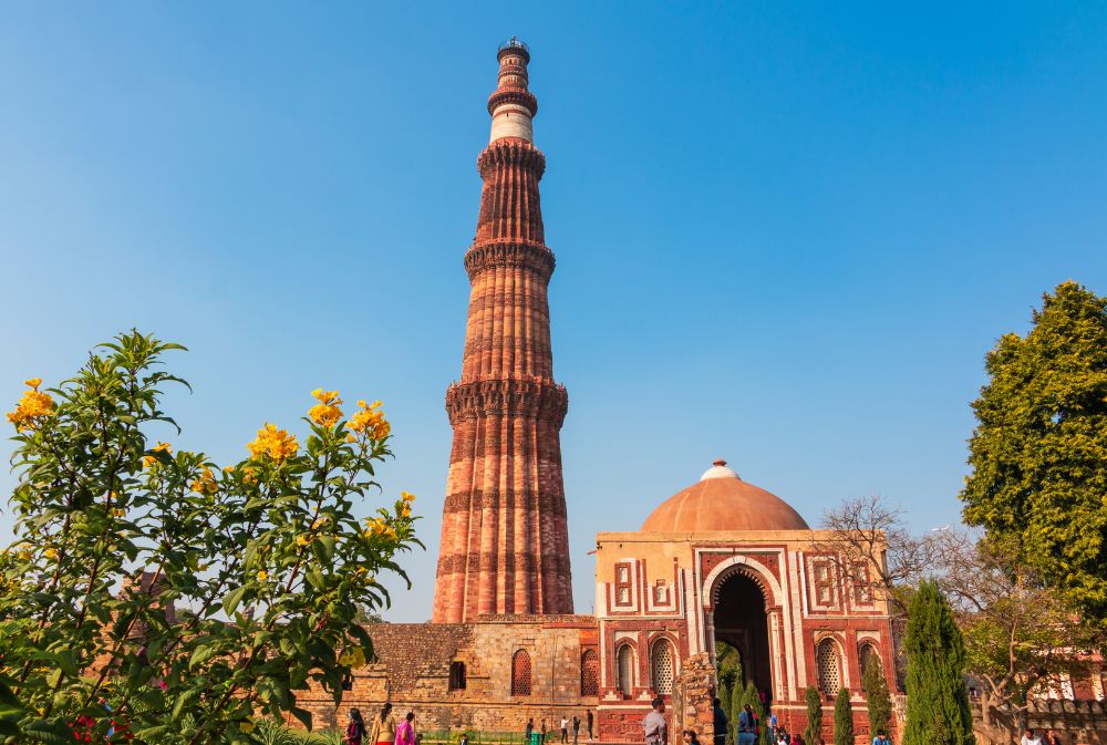 qutub minar (2)